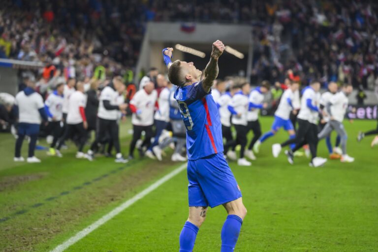 Juraj Kucka (Slovensko) oslavuje postup na ME 2024. Foto:  Jaroslav Novák/TASR