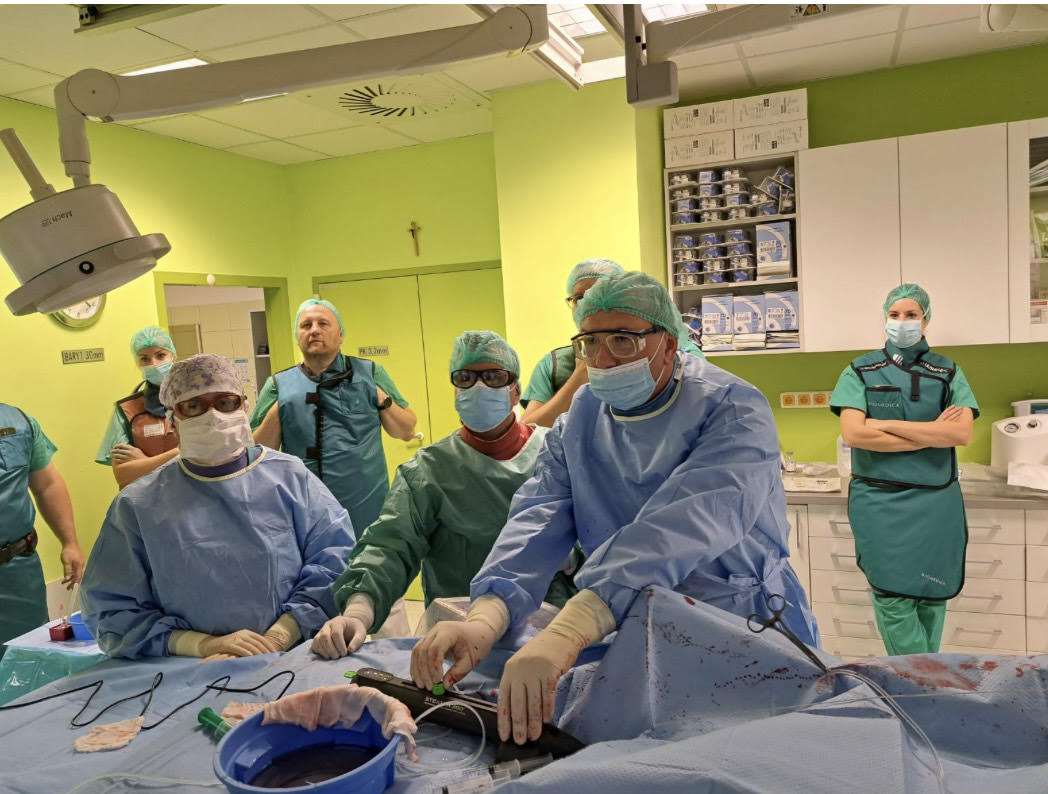 Lekári z Prešova sú prví na Slovensku v použití inovatívnej metódy STEALTH 360