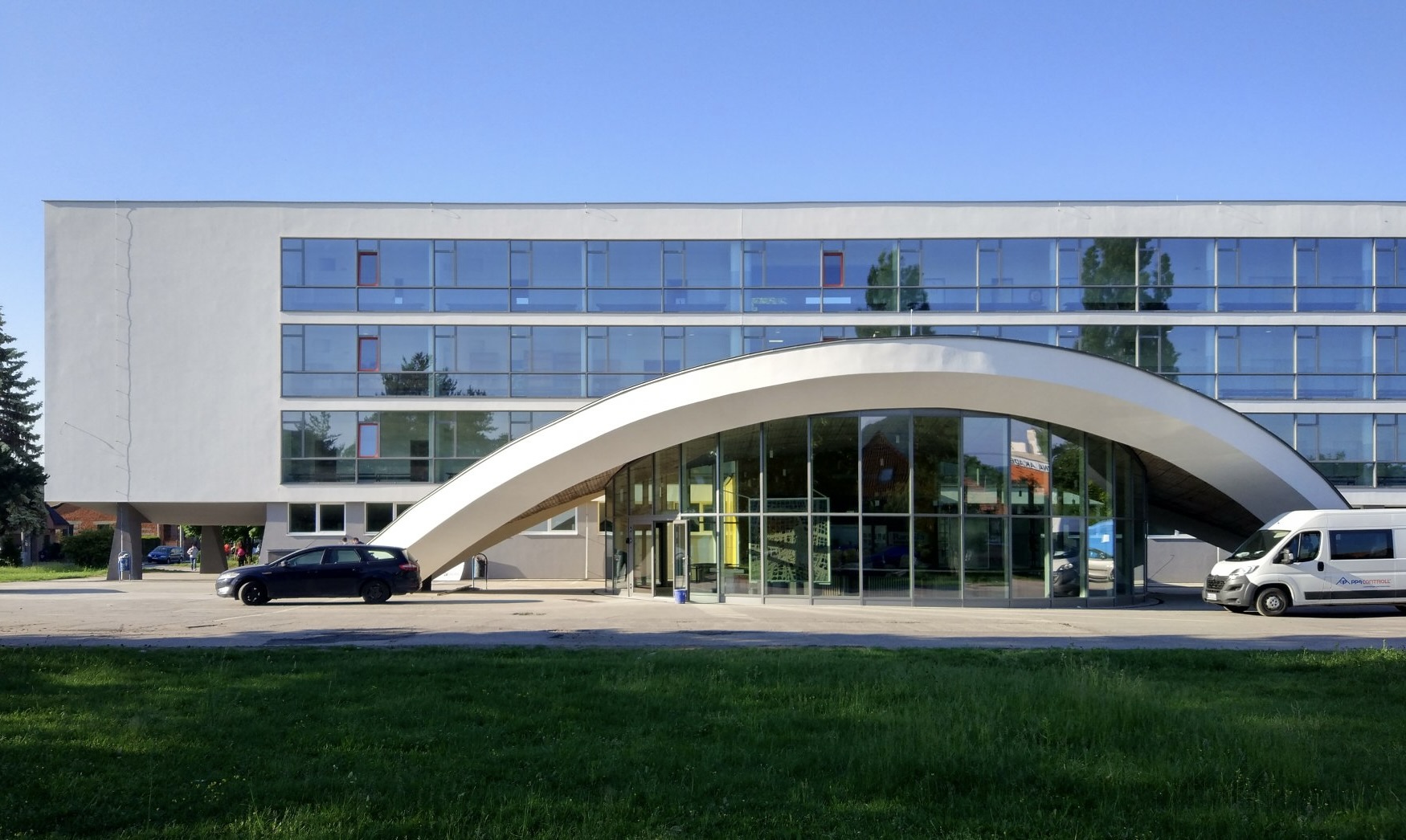 Výborná správa: Prezidentka Čaputová udelila trenčianskej škole prestížne ocenenie