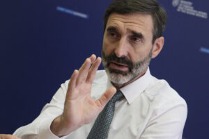 Blanár označil Trumpov plán za cestu k mieru, Krúpa ho varoval pred ilúziami