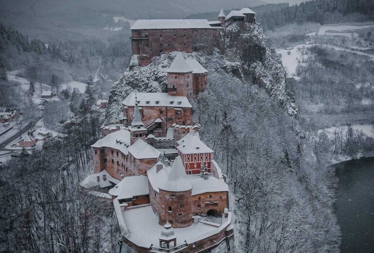 Vianoce na hrade: Historická výstava, rozprávky a klasické koledy