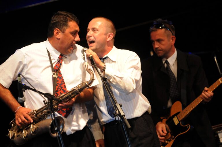 Skupina Bez ladu a skladu sa ohradila voči politikom Smeru, ktorí použili vetu z textu jej piesne