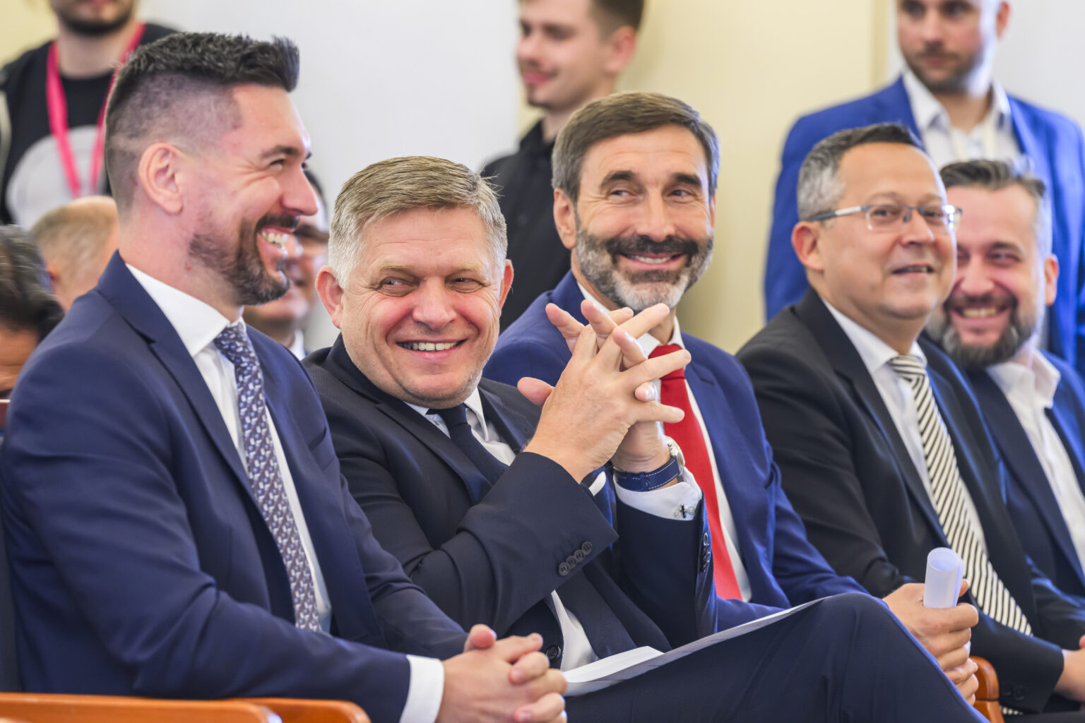 Na snímke zľava Richard Takáč, Robert Fico, Juraj Blanár, Ladislav Kamenický a Ľuboš Blaha. Foto: Jaroslav Novák/TASR