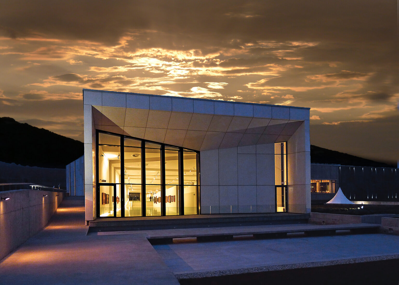 Elesko-Zoya Museum - krásna galéria nad Modrou, ktorá žije nielen umením. Foto: Elesko