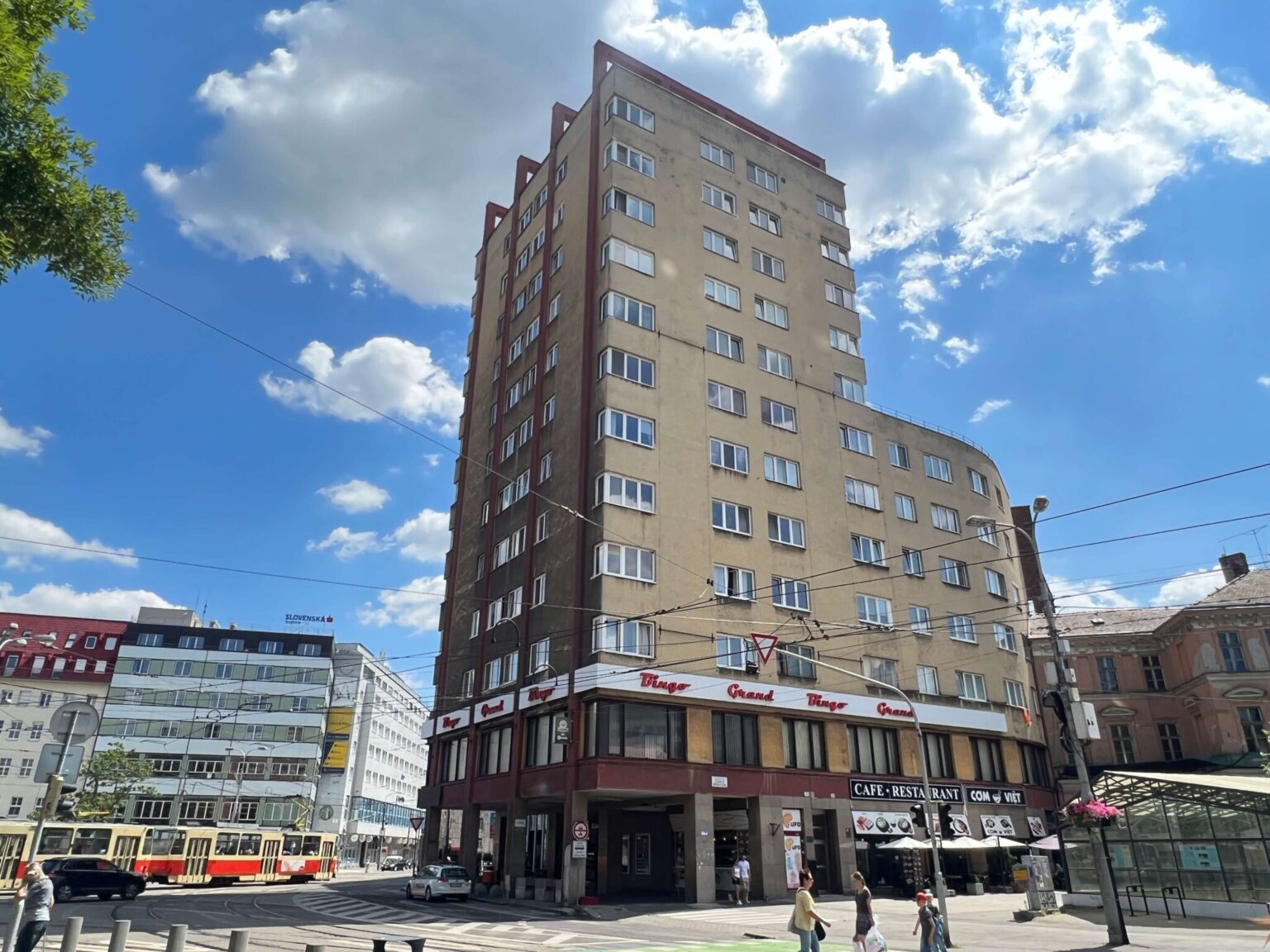 Manderlák bol v 30-tych rokoch minulého storočia veľmi modernou stavbou. Foto: Andrej Sárközi