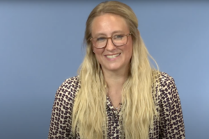 Americká profesorka s trinástimi deťmi: Zvýšenie pôrodnosti cez dávky by nás zruinovalo. Kľúčom nie je ekonomika