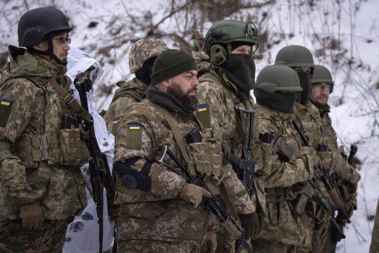 Ukrajina momentálne nemusí znižovať odvodový vek, ubezpečil rezort obrany