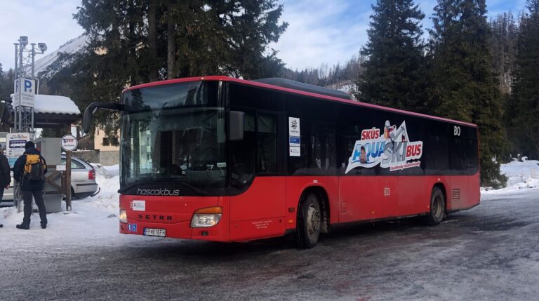 Komfort zaručený: Lyžiari sa do stredísk vo Vysokých Tatrách dostanú aj ski & aquabusom