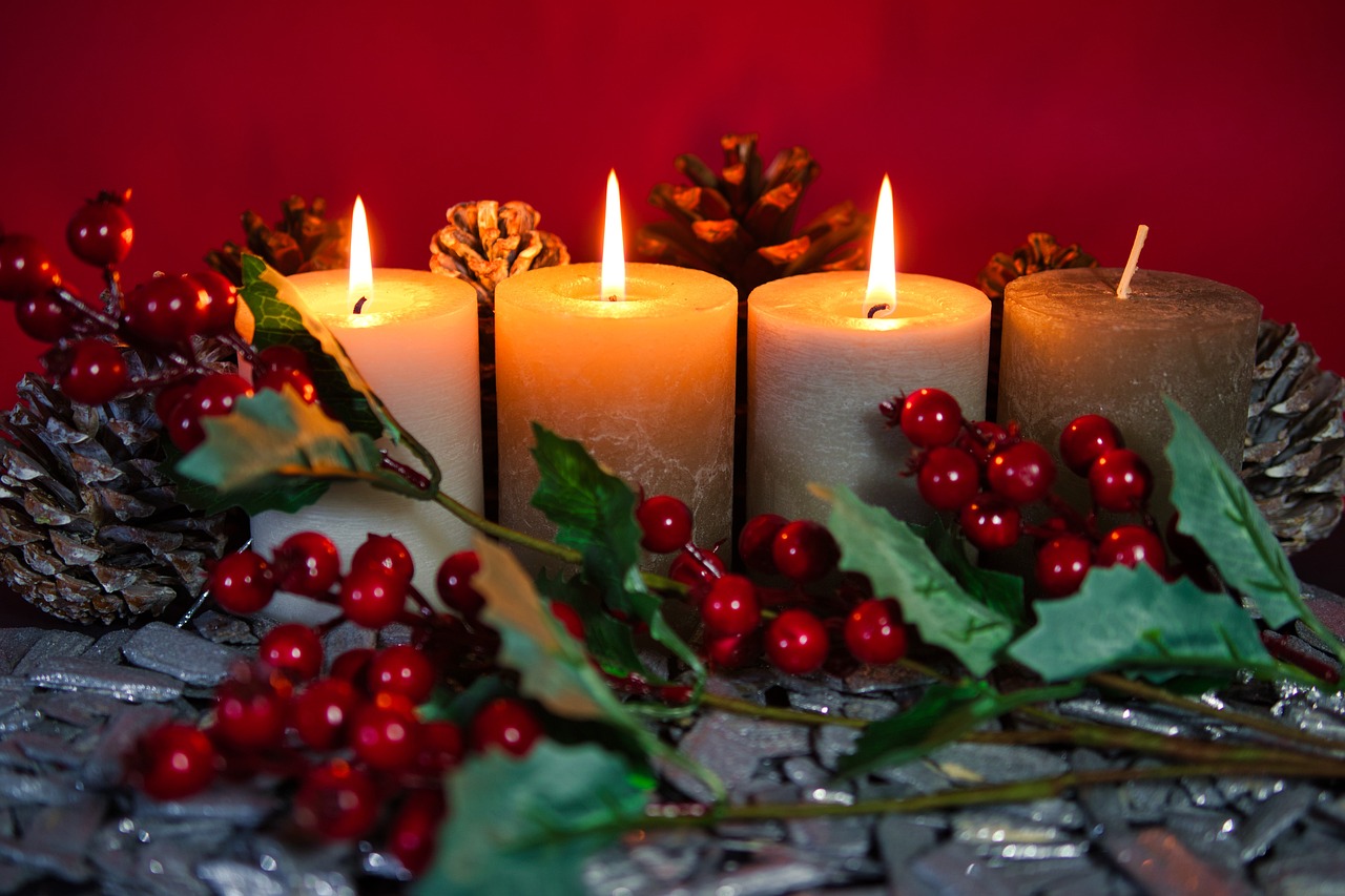 Dnes je tretia adventná nedeľa. Viete, čo symbolizuje?