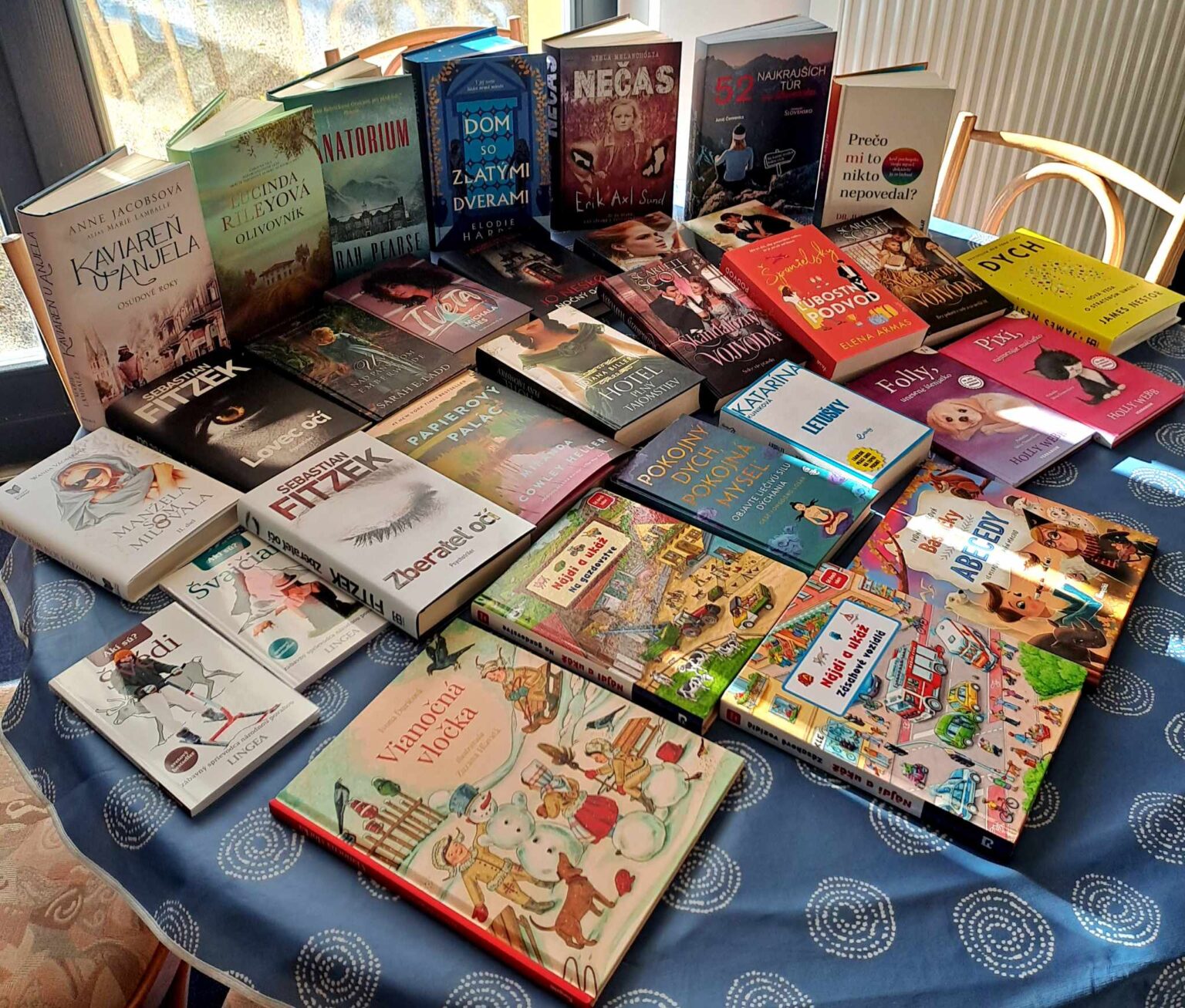 Knižný fond Mestskej knižnice Hany Zelinovej sa rozrastá. Foto: MKHZ 