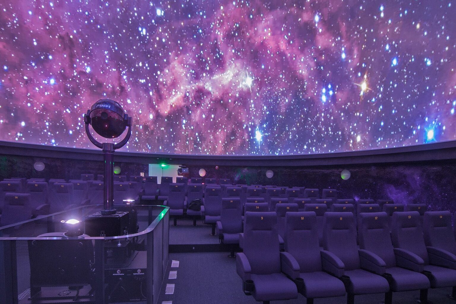 Krásne planetárium má aj neďaleká Ostrava. Foto: Planetárium Ostrava 