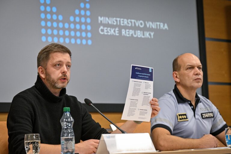 Česko vydalo správu o extrémizme. Ruskej propagande sa darí, kým iné hnutie narazilo