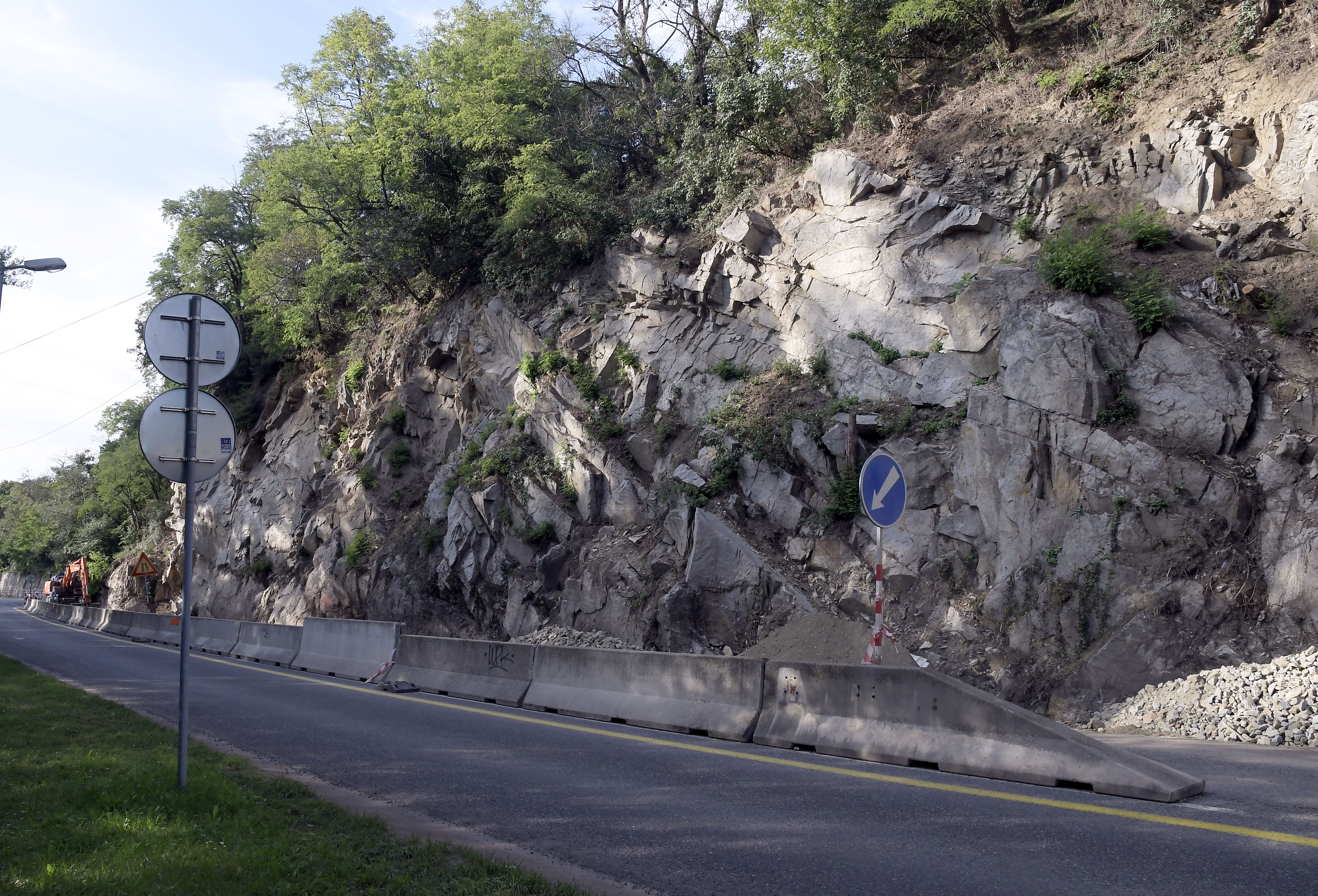 Bratislava vykoná prieskum kritického územia svahu nad Devínskou cestou