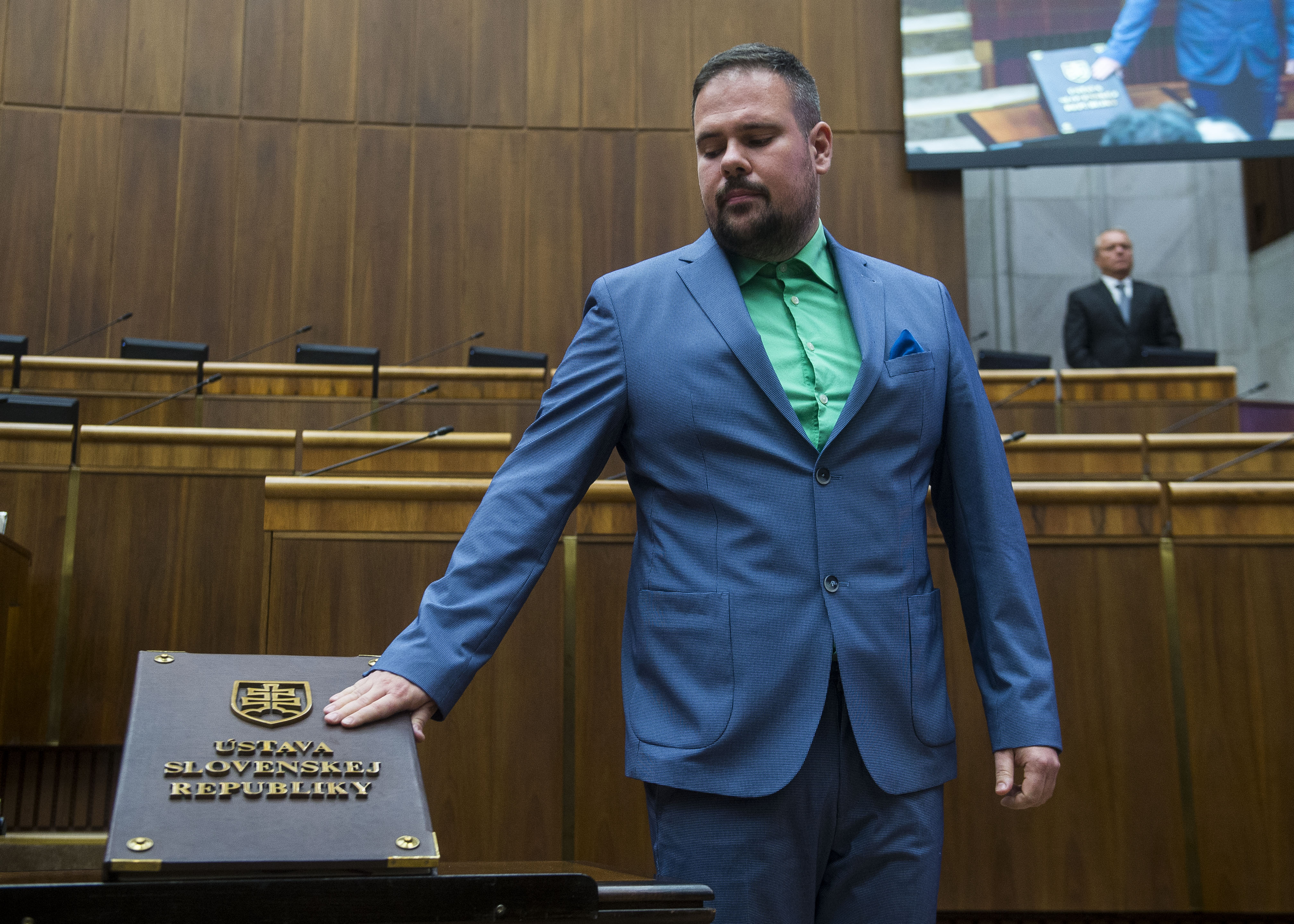 Poslanec Národnej rady zbiera podpisy na zdvojkoľajenie železničnej trate na trase Bratislava – Komárno