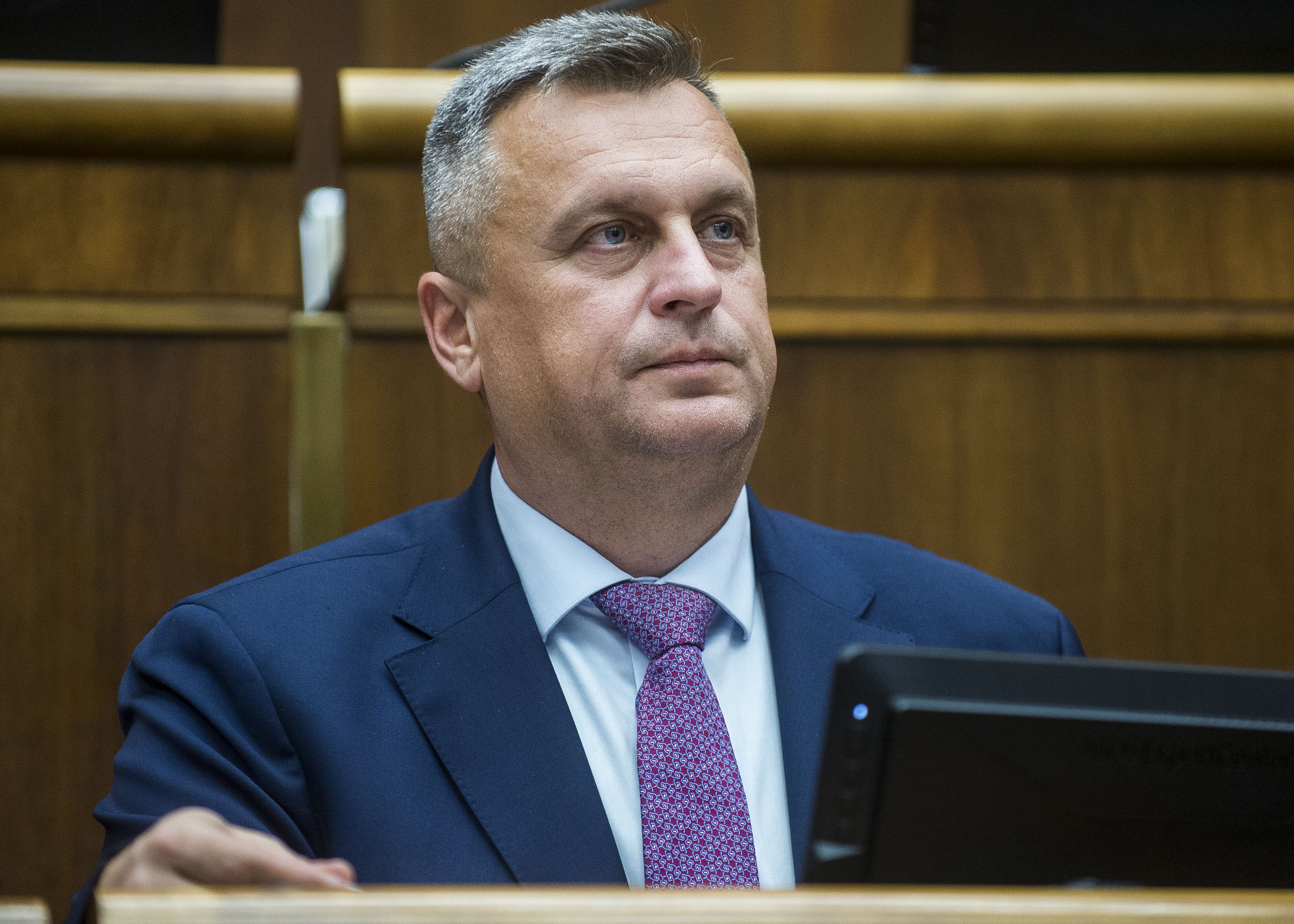 Danko zbiera podpisy na kandidatúru za prezidenta. Začal útokom na Pellegriniho, nazval ho cukríkovým liberálom