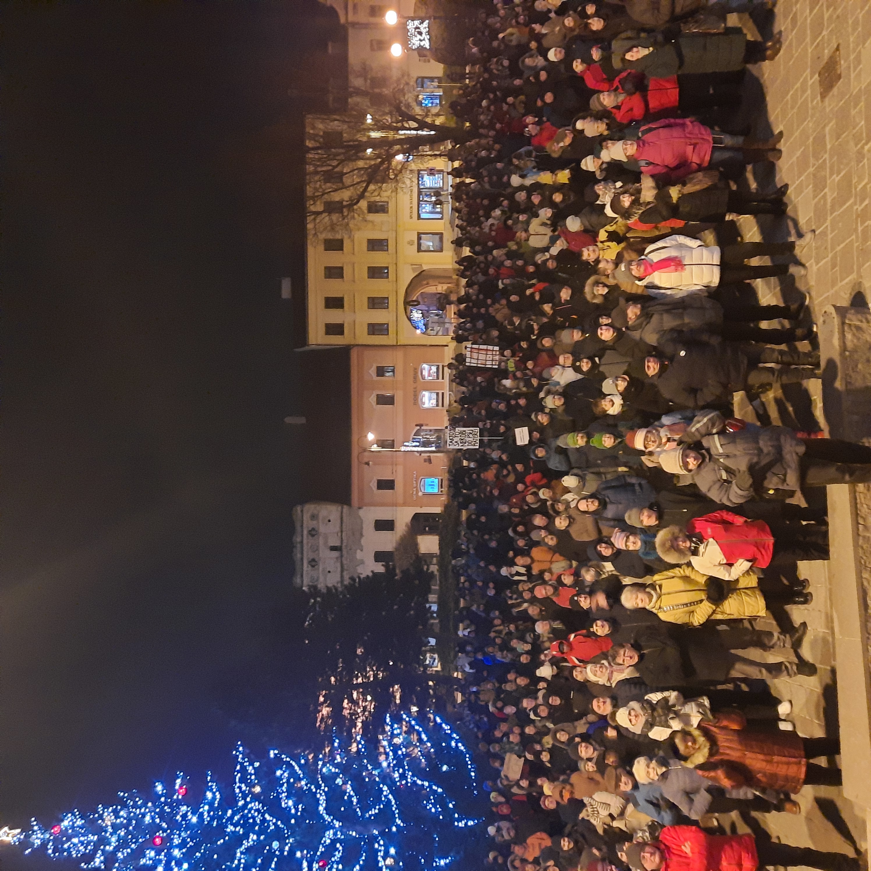 Druhý protivládny protest v Prešove: Hlúposť a zloba v našej vlasti nabrali enormné rozmery. Hanba padá na nás všetkých, lebo mlčíme. Nemlčme!