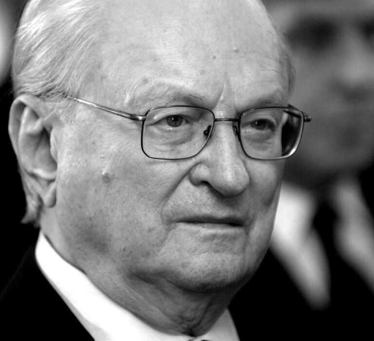 Vo veku 98 rokov zomrel profesor Milan S. Ďurica