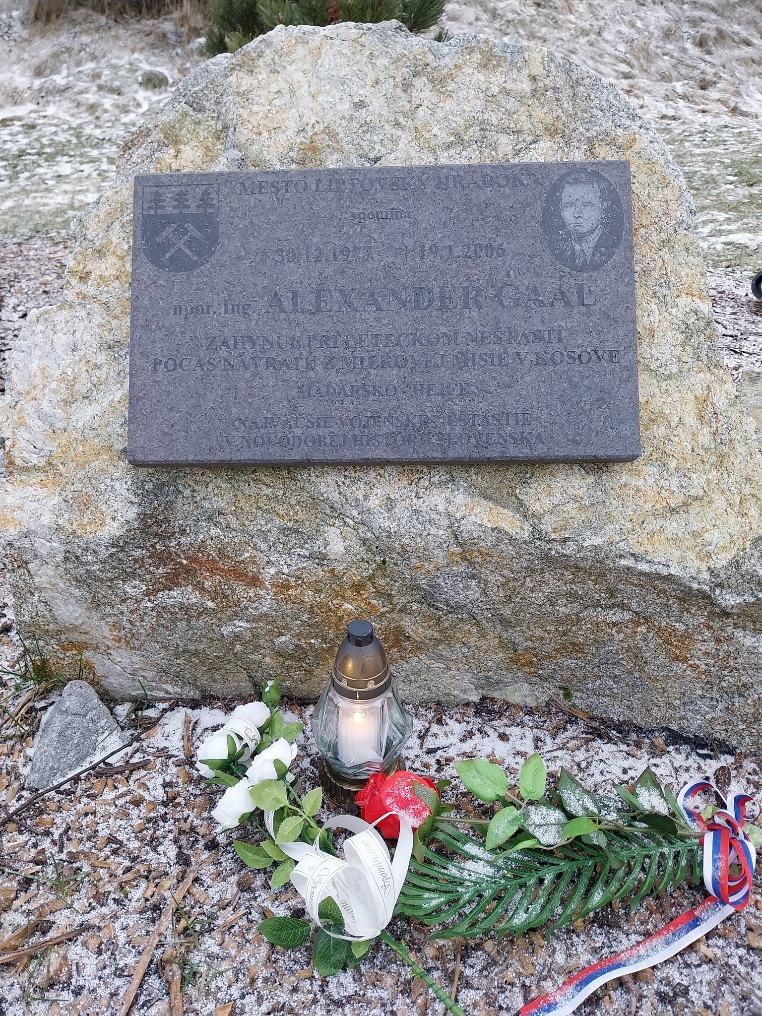 Výročie najväčšej leteckej tragédie: Padli sme, napísal kamarátom jeden z vojakov tesne pred smrťou