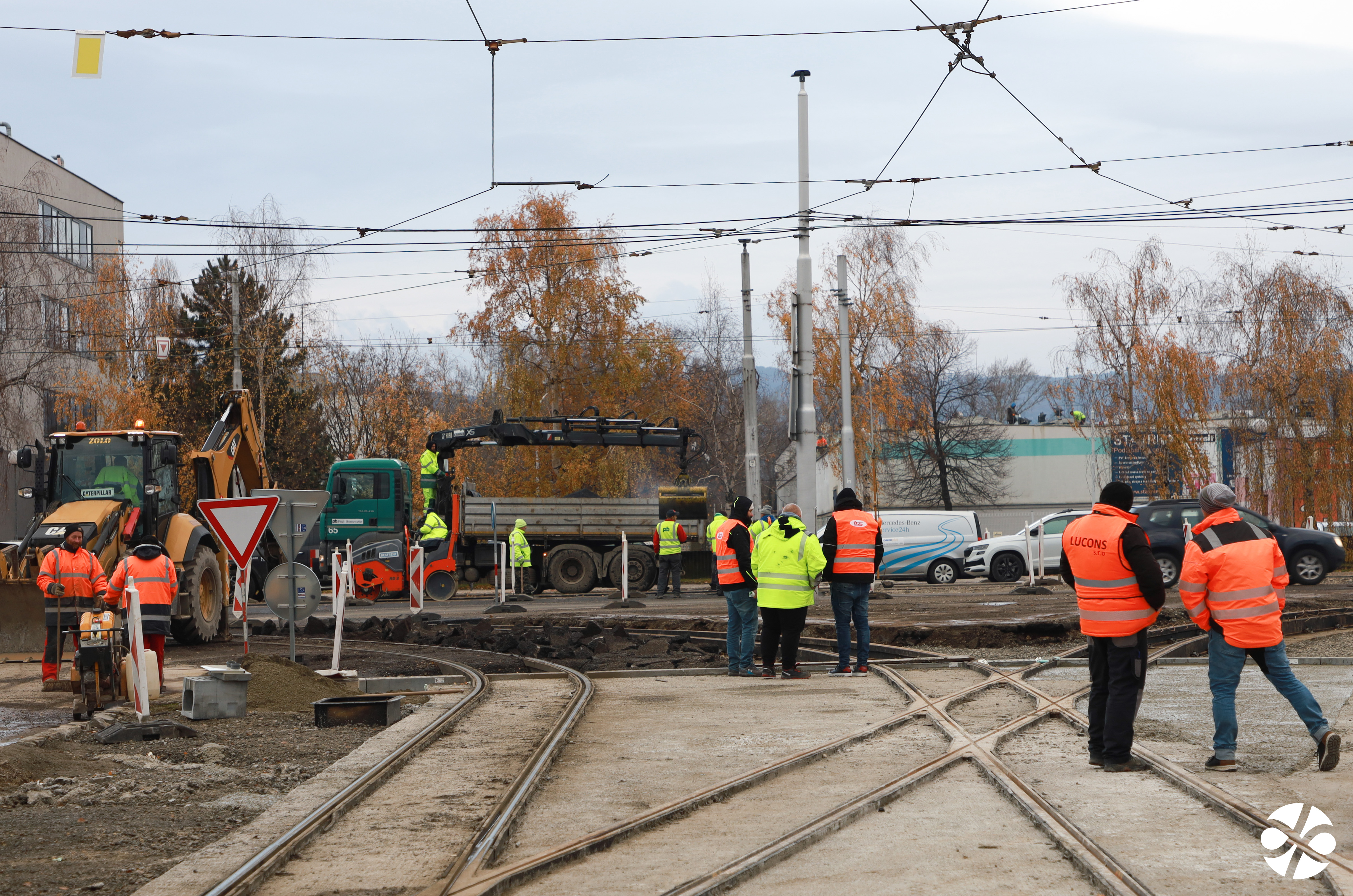 Kedy dokončia električkovú trať v Petržalke? To nevie povedať ani hlavné mesto