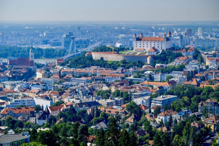 Dlhodobým problémom Bratislavy sú neobývané byty. Viete, koľko sa ich v hlavnom meste nachádza?