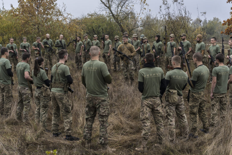 Ukrajina zápasí s odvodmi do armády. Štát zvažuje aj porušovanie ľudských práv