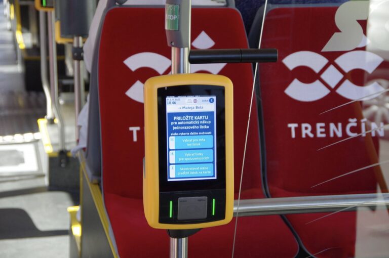 Trenčania, pozor: Od pondelka zmení linka MHD svoje nástupište