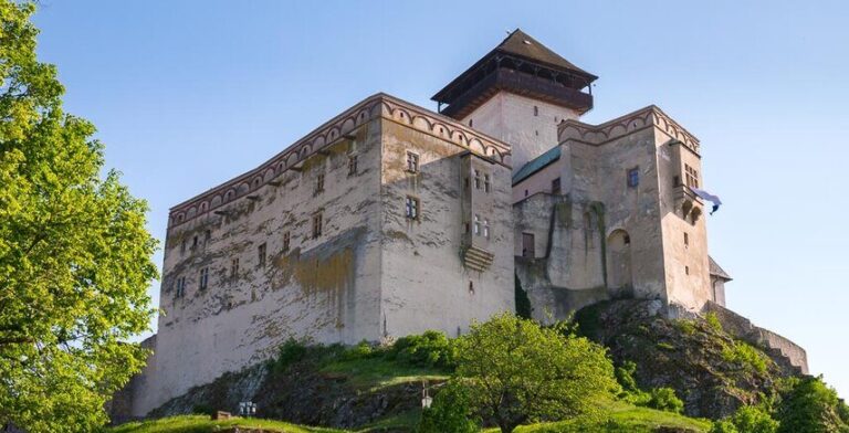 FOTO: Pozrite si nový 3D model Trenčianskeho hradu. Vyzerá ako živý