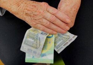 Podvodníci vás môžu poriadne obrať o peniaze