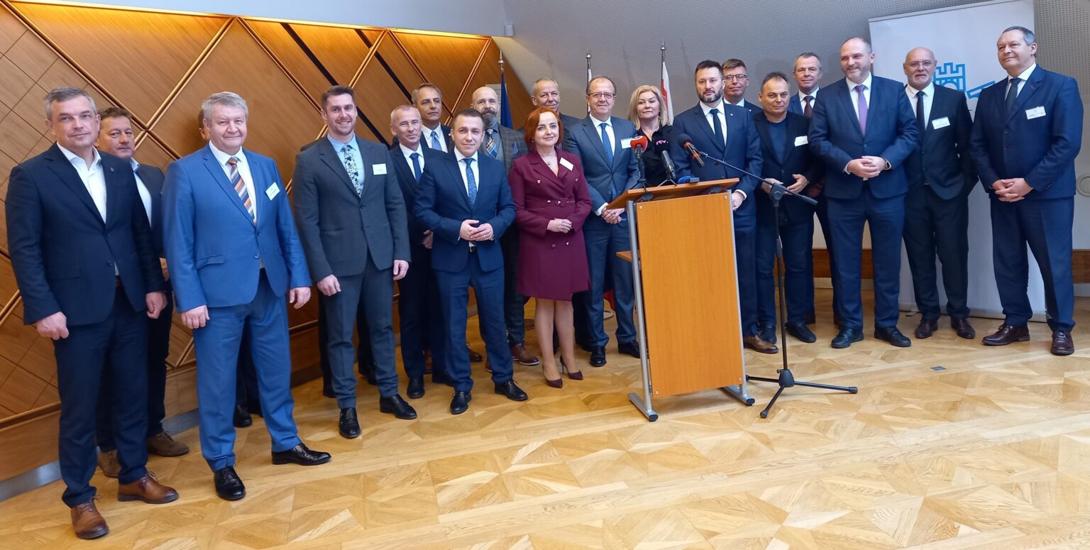 Zástupcovia miest sa stretli v Banskej Bystrici. Foto: Mário Kaprálik