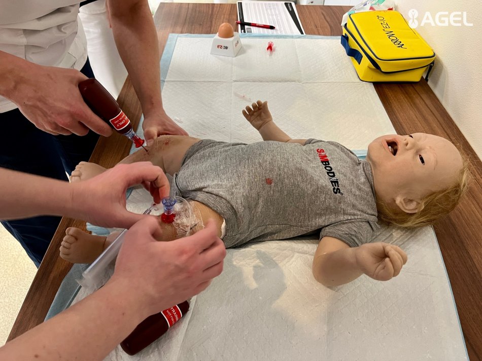 Nemocnica Zvolen: Keď rozhodujú sekundy, lekári si berú na pomoc vŕtačky