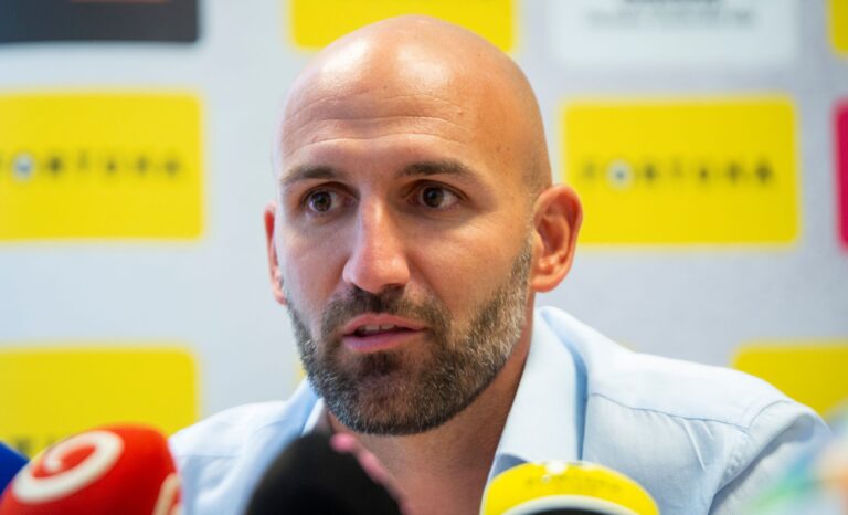 Futbalista Vittek odstúpil z vedenia štátneho Tiposu