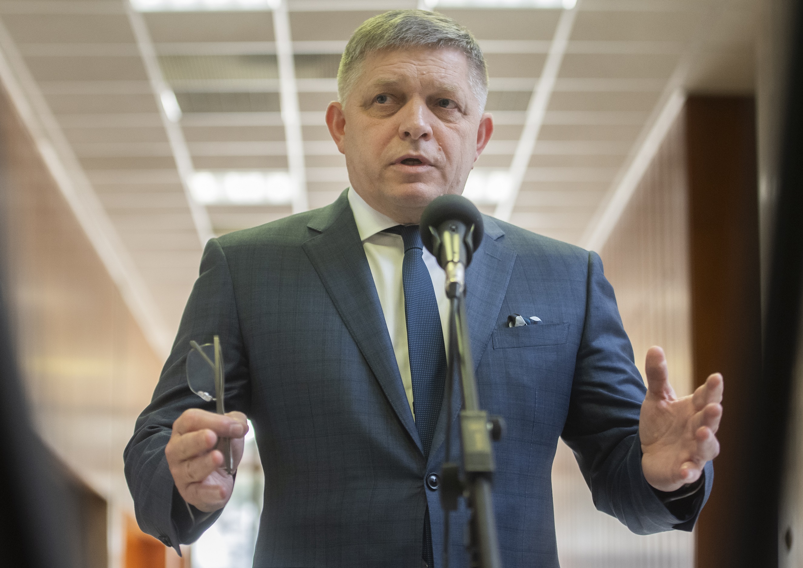 Prokurátori zrušeného ÚŠP môžu čeliť v ostro sledovaných kauzách stíhaniu, avizuje Fico