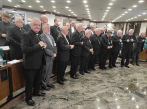 Apel biskupom: Poproste Františka o stiahnutie kontroverzného dokumentu Fiducia supplicans