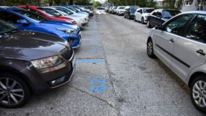 Aj Petržalka dostala protest prokurátora na parkovanie. Mestská časť sa bráni