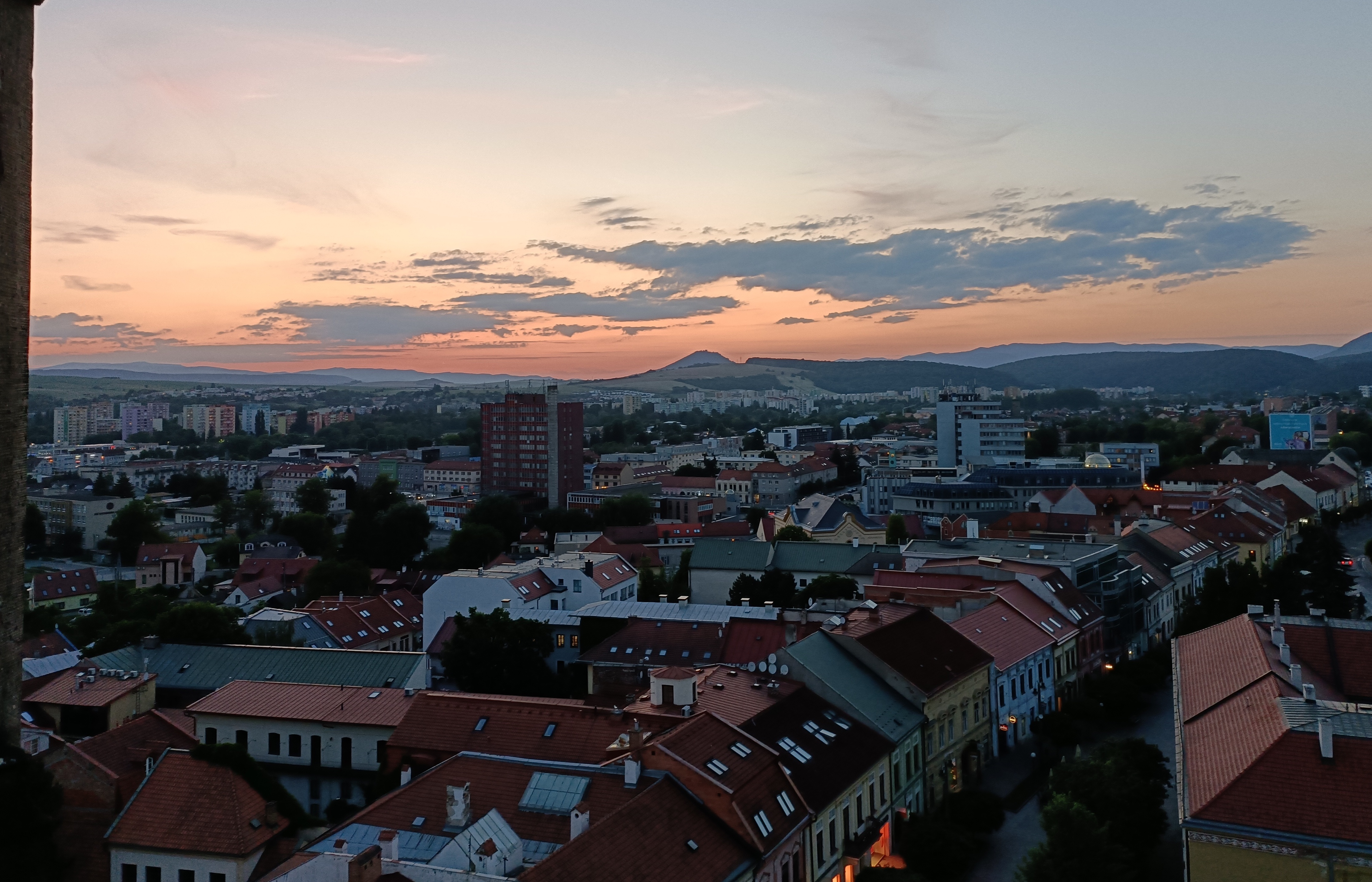 Niektorí Košičania si na dodávku tepla ešte počkajú. Obmedzenia trvajú na viacerých uliciach  