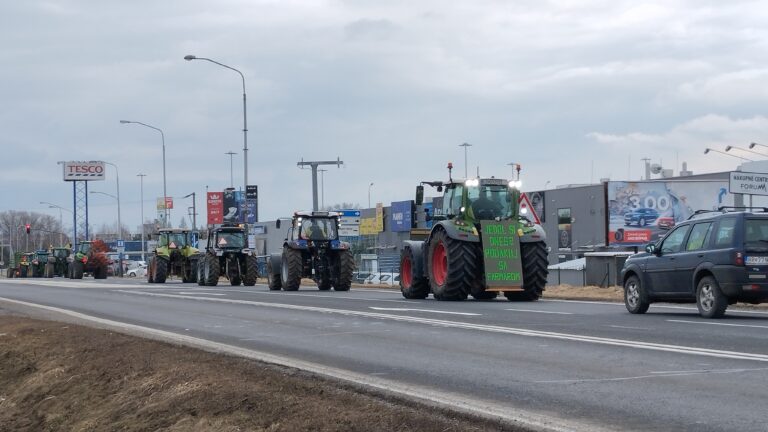 Protest farmárov zablokuje viacero trás aj v Prešovskom kraji  