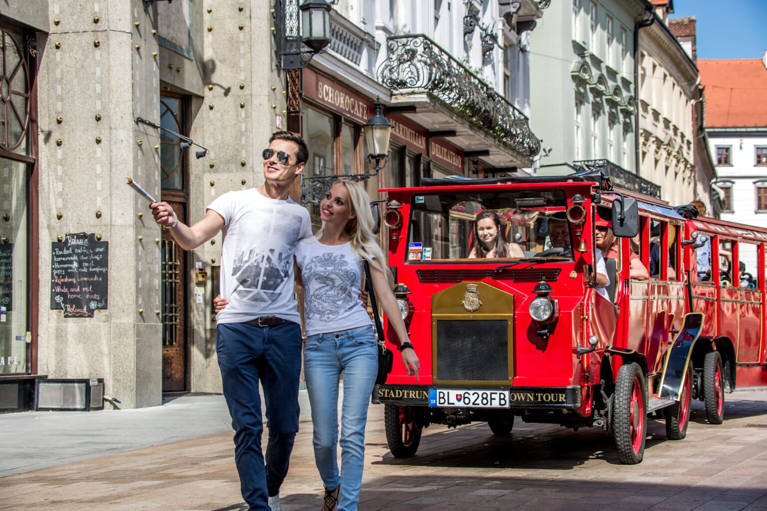 Prešporáčik mohli obyvatelia vidieť v historickom centre Starého Mesta počas sezóny približne raz za hodinu. Foto: Tour4U – DMC