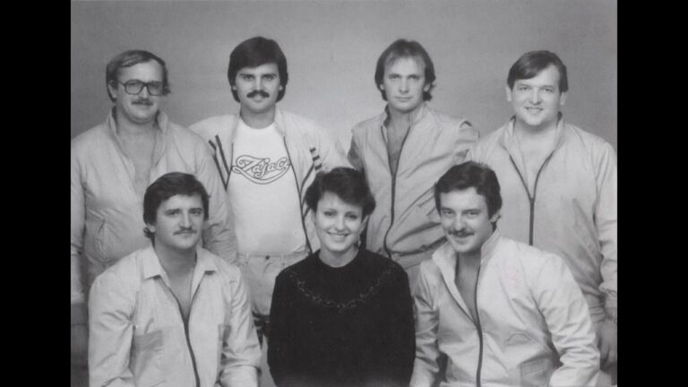 Slovenská pop music v smútku. Zomrel publicista, novinár a textár piesní Peter Brhlovič