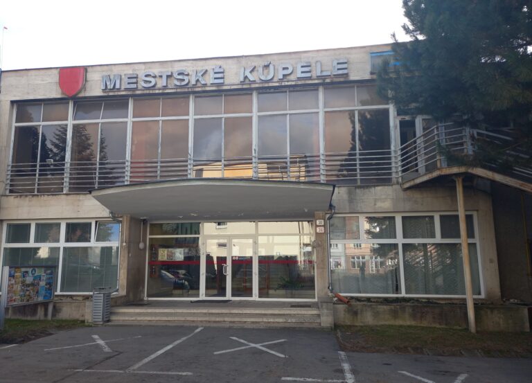 Okresné mestá Zvolen a Banská Štiavnica riešia otázku havarijnej situácie mestských kúpeľov