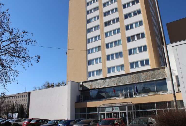 Dva okresné úrady v Košickom kraji majú nových prednostov 