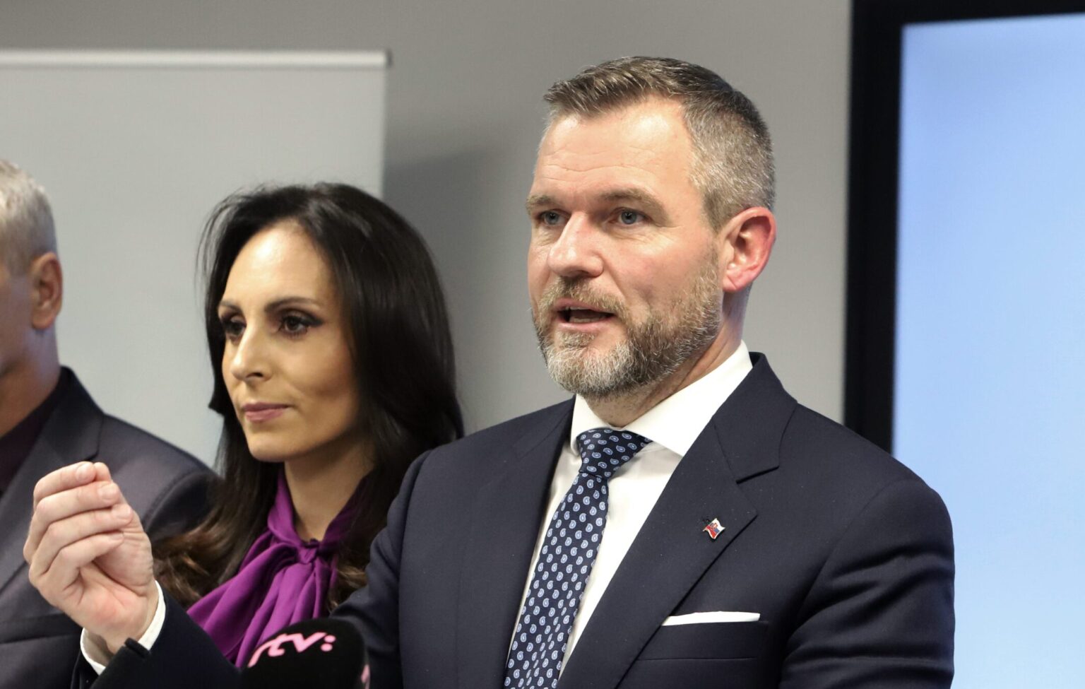 Zuzana Dolinková a Peter Pellegrini. Foto: Ján Krošlák/TASR