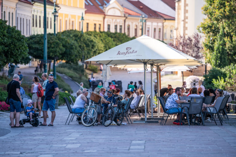 Prešovčania, tešíte sa? Prvé letné terasy otvoria už v apríli