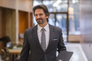 Robert Kaliňák: Na Ukrajinu by mali ísť bojovať utečenci, ktorí podliehajú tamojším odvodovým zákonom