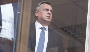 Danko sa vzdá nároku na post šéfa parlamentu. Vyprosuje si však správanie Hlasu i prezidenta