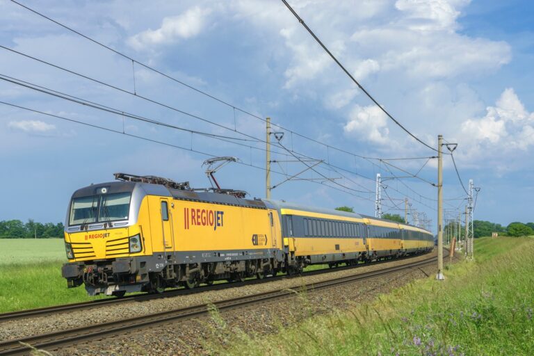 Na ukrajinskú hranicu rýchlejšie. RegioJet spustil priame vlakové spojenie