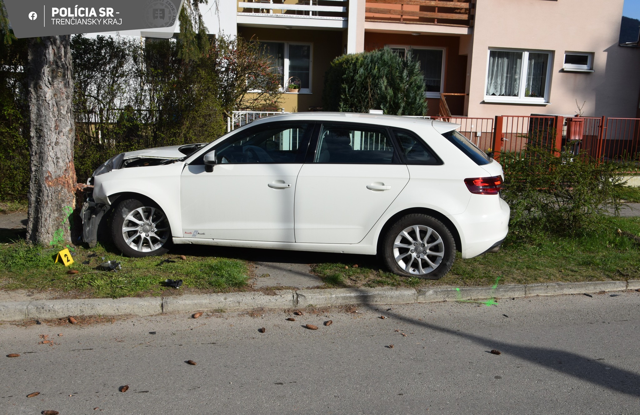 Vodička nafúkala uprostred dňa takmer tri promile. Z nemocnice putovala do cely