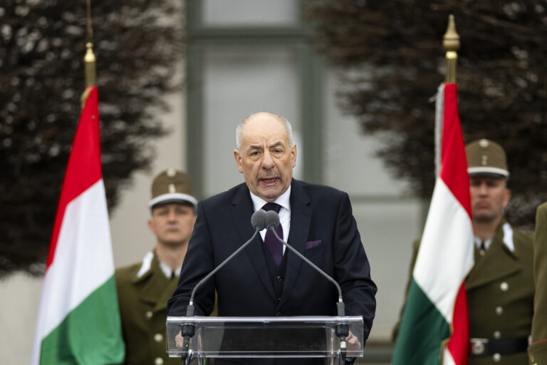 Maďarský prezident Sulyok zdôvodnil podpísanie zákona proti Pride