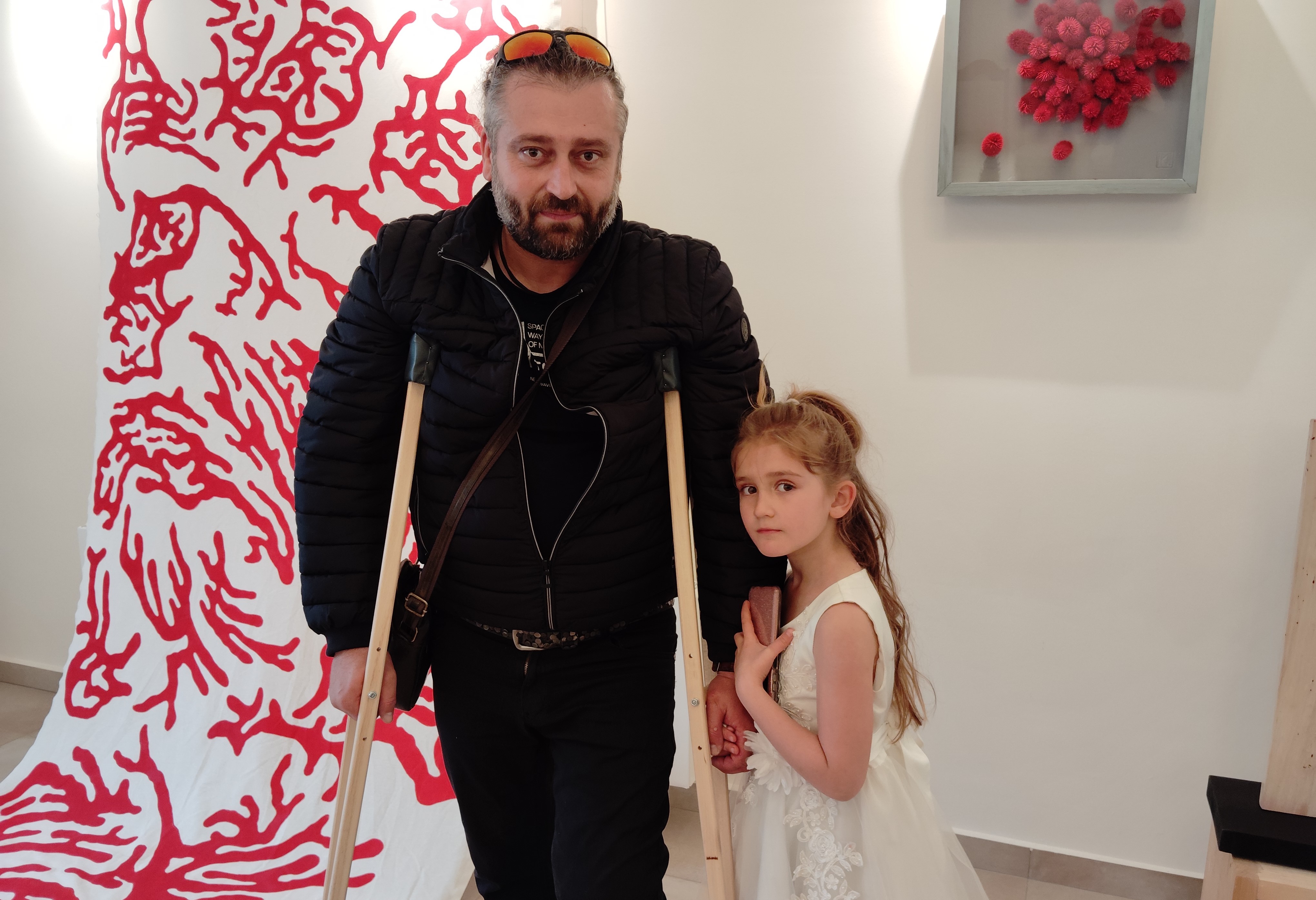 Video: Bizarné tvary, odvážne línie aj drevo, ako ste ho ešte nevideli