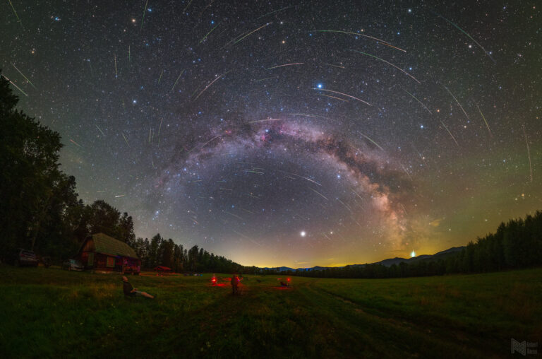Pozdvihnite zrak k oblohe, Perzeidy zvyšujú svoju aktivitu