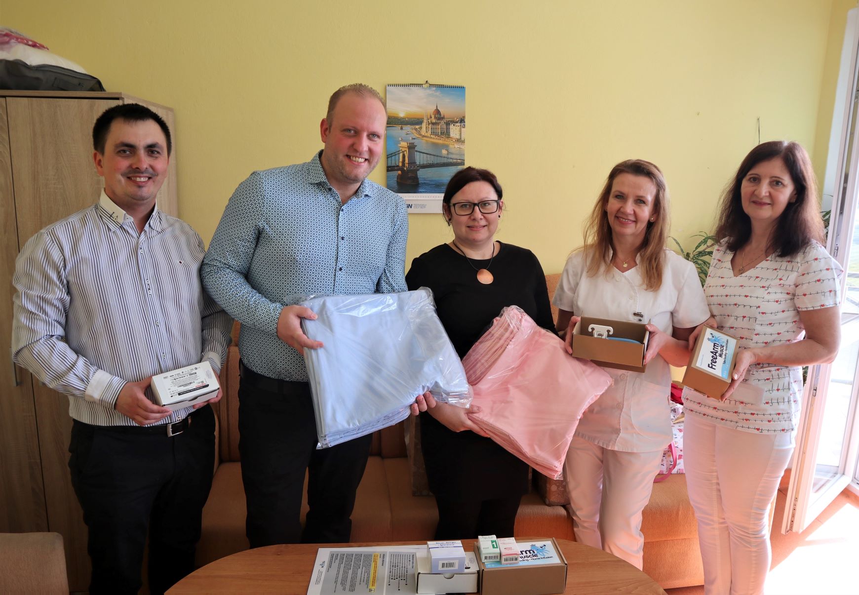 Ľudskosť v pôrodnici: Novorodenci dostali od dobrovoľníkov krásne dary